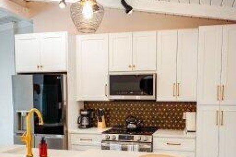 House in Fort Lauderdale, Florida 3 bedrooms, 86.96 sq.m. № 2084020 - photo 12