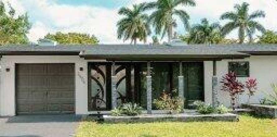 House in Fort Lauderdale, Florida 3 bedrooms, 86.96 sq.m. № 2084020
