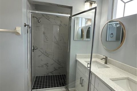 Villa ou maison à vendre à Kissimmee, Floride: 4 chambres, 167.78 m2 № 2304743 - photo 19