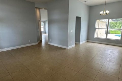 Villa ou maison à vendre à Kissimmee, Floride: 4 chambres, 167.78 m2 № 2304743 - photo 10