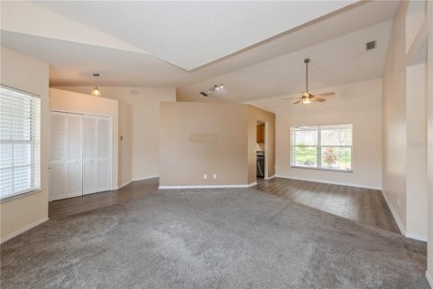 Villa ou maison à vendre à Oviedo, Floride: 3 chambres, 160.26 m2 № 1839023 - photo 7