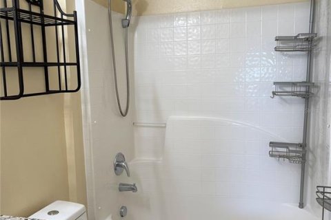 Adosado en alquiler en Lakeland, Florida, 3 dormitorios, 164.53 m2 № 1918899 - foto 24