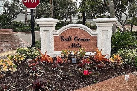 Купить кондоминиум в Форт-Лодердейл, Флорида 1 спальня, 80.82м2, № 1995964 - фото 3