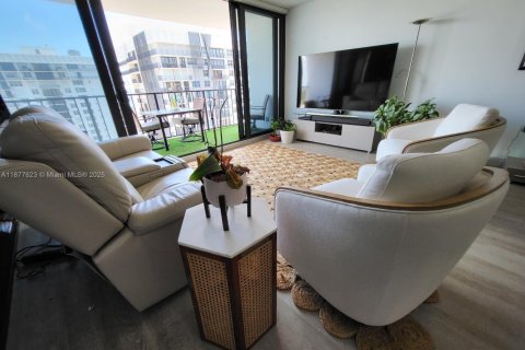 Condo in Hollywood, Florida, 2 bedrooms  № 1981094 - photo 30