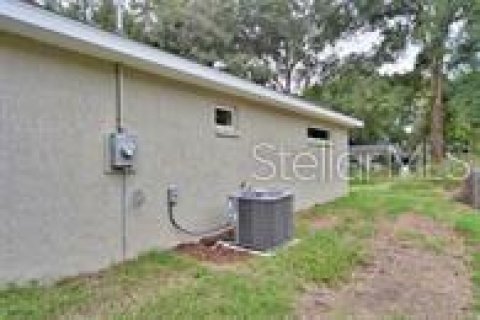 House in Ocala, Florida 3 bedrooms, 144.74 sq.m. № 1886333 - photo 18
