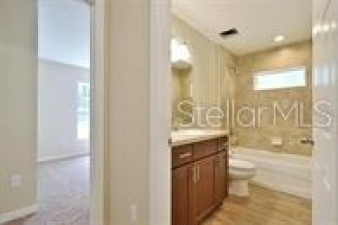House in Ocala, Florida 3 bedrooms, 144.74 sq.m. № 1886333 - photo 14