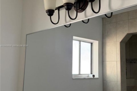 Купить виллу или дом в Порт-Сент-Луси, Флорида 3 спальни, 173.73м2, № 2067895 - фото 9