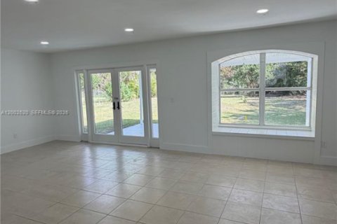 Купить виллу или дом в Порт-Сент-Луси, Флорида 3 спальни, 173.73м2, № 2067895 - фото 5