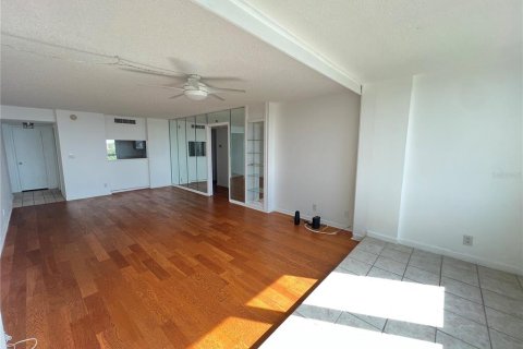 Apartment in Clearwater, Florida 2 bedrooms, 97.55 sq.m. № 1736836 - photo 16