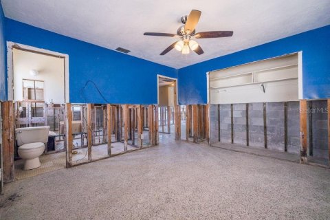House in Saint Pete Beach, Florida 2 bedrooms, 124.4 sq.m. № 1885297 - photo 27