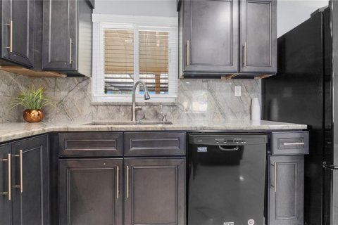 Casa en venta en Holiday, Florida, 3 dormitorios, 100.24 m2 № 1902832 - foto 5