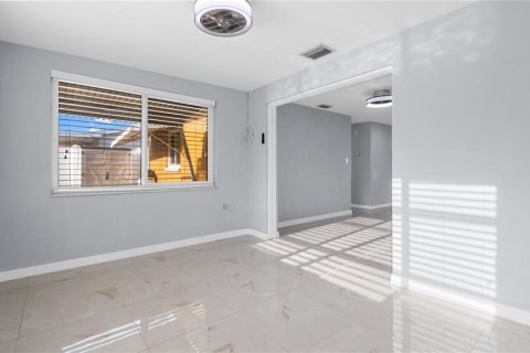 Casa en venta en Holiday, Florida, 3 dormitorios, 100.24 m2 № 1902832 - foto 13