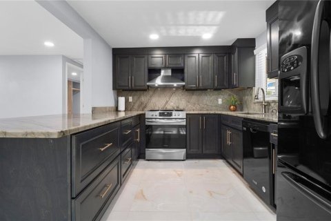 Casa en venta en Holiday, Florida, 3 dormitorios, 100.24 m2 № 1902832 - foto 4