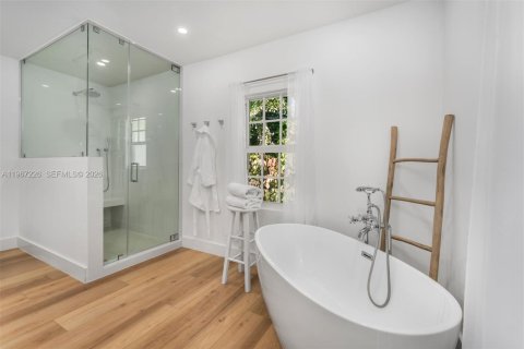Купить виллу или дом в Майами, Флорида 2 спальни, 148.46м2, № 2032348 - фото 15
