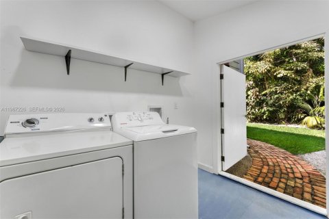 Купить виллу или дом в Майами, Флорида 2 спальни, 148.46м2, № 2032348 - фото 29