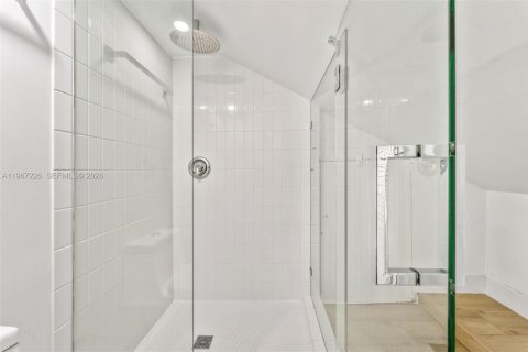 Купить виллу или дом в Майами, Флорида 2 спальни, 148.46м2, № 2032348 - фото 24