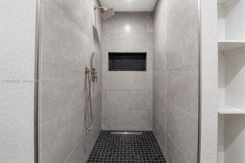 Townhouse in Sunrise, Florida 3 bedrooms, 171.68 sq.m. № 2076614 - photo 24