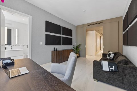 Купить кондоминиум в Майами, Флорида 4 спальни, 328.5м2, № 2035150 - фото 20