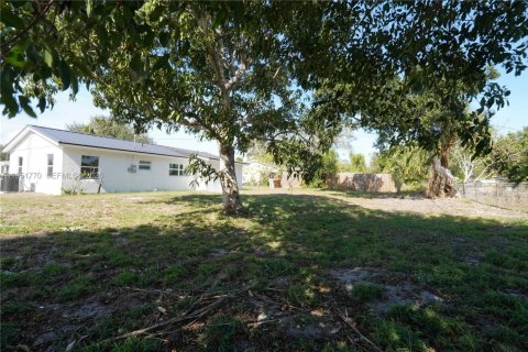 Casa en venta en Vero Beach, Florida, 3 dormitorios, 87.33 m2 № 2006276 - foto 24