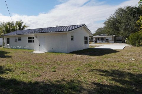 Casa en venta en Vero Beach, Florida, 3 dormitorios, 87.33 m2 № 2006276 - foto 28