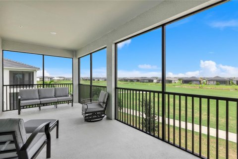 Townhouse in Punta Gorda, Florida 3 bedrooms, 196.02 sq.m. № 1901634 - photo 15