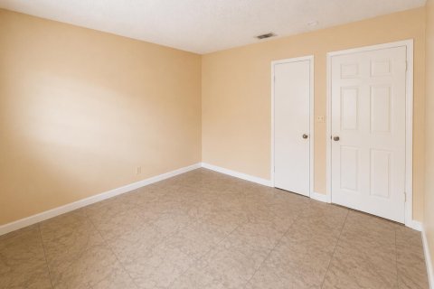 Copropriété à louer à Coral Springs, Floride: 3 chambres, 102.19 m2 № 2274344 - photo 16