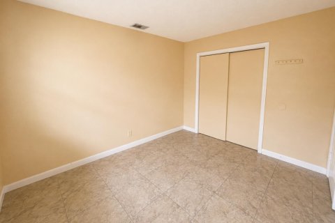 Copropriété à louer à Coral Springs, Floride: 3 chambres, 102.19 m2 № 2274344 - photo 18
