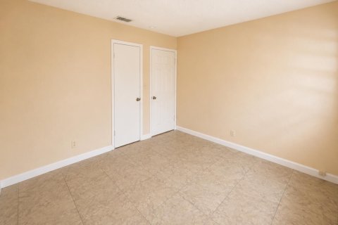 Copropriété à louer à Coral Springs, Floride: 3 chambres, 102.19 m2 № 2274344 - photo 14