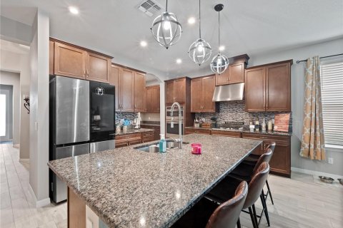 Casa en venta en Apopka, Florida, 4 dormitorios, 222.97 m2 № 1620773 - foto 10