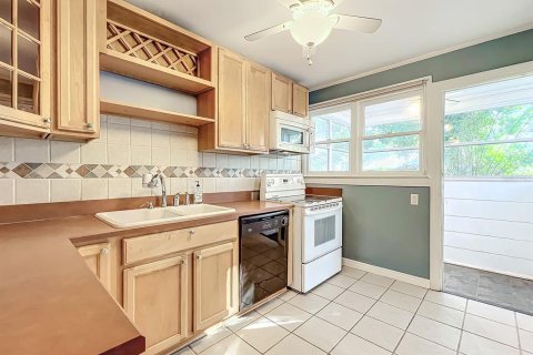 Купить виллу или дом в Орландо, Флорида 7 комнат, 78.97м2, № 1716695 - фото 15