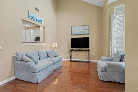 Touwnhouse à vendre à Clermont, Floride: 3 chambres, 190.82 m2 № 2411453 - photo 4