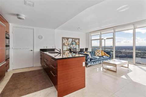 Copropriété à vendre à Hallandale Beach, Floride: 1 chambre, 80.92 m2 № 2088459 - photo 5