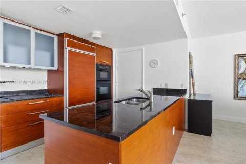 Copropriété à vendre à Hallandale Beach, Floride: 1 chambre, 80.92 m2 № 2088459 - photo 6