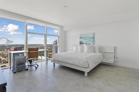 Copropriété à vendre à Hallandale Beach, Floride: 1 chambre, 80.92 m2 № 2088459 - photo 7