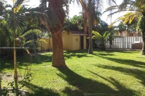 Apartamento en Hollywood, Florida 1 dormitorio, 544.78 m2 № 2017366