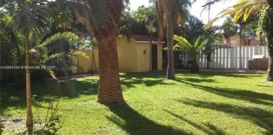 Apartamento en Hollywood, Florida 1 dormitorio, 544.78 m2 № 2017366