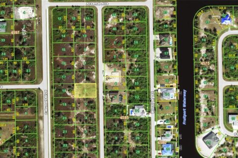 Land in Port Charlotte, Florida № 2165464