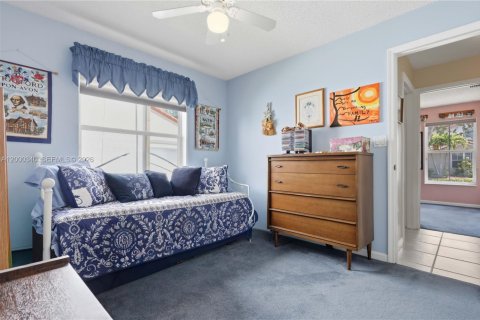 House in Davie, Florida 3 bedrooms, 168.62 sq.m. № 2065282 - photo 22