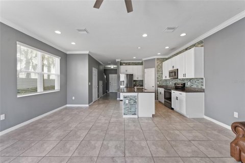 Townhouse in Riverview, Florida 3 bedrooms, 146.41 sq.m. № 1866481 - photo 7
