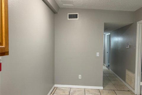 Apartment in Tampa, Florida 2 bedrooms, 75.07 sq.m. № 2377937 - photo 9