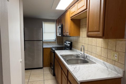 Apartment in Tampa, Florida 2 bedrooms, 75.07 sq.m. № 2377937 - photo 10