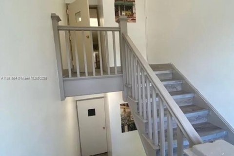 Снять в аренду квартиру в Майами, Флорида 1 спальня, № 1958368 - фото 29