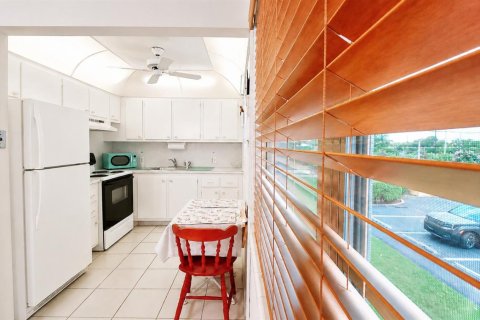 Copropriété à vendre à Boca Raton, Floride: 2 chambres, 78.04 m2 № 2187510 - photo 9
