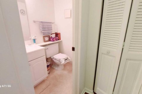 Copropriété à vendre à Boca Raton, Floride: 2 chambres, 78.04 m2 № 2187510 - photo 17