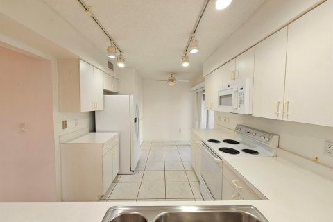 Condominio en venta en Boynton Beach, Florida, 3 dormitorios, 150.13 m2 № 2244939 - foto 11