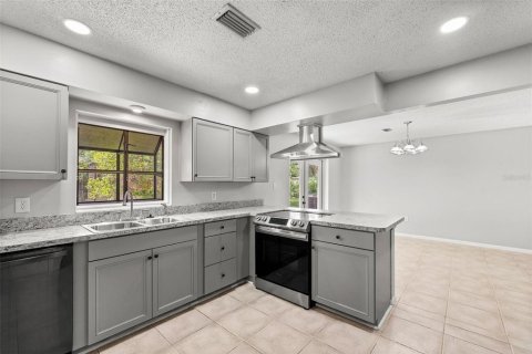 Villa ou maison à vendre à Gainesville, Floride: 4 chambres, 166.48 m2 № 2347687 - photo 10