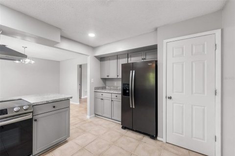 Villa ou maison à vendre à Gainesville, Floride: 4 chambres, 166.48 m2 № 2347687 - photo 9