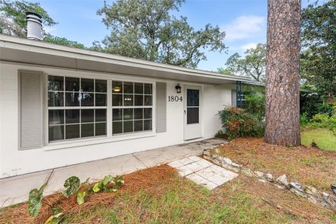Villa ou maison à vendre à Gainesville, Floride: 4 chambres, 166.48 m2 № 2347687 - photo 4