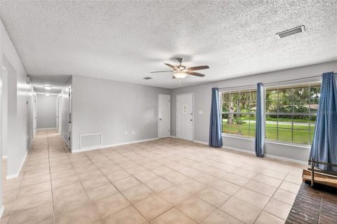 Villa ou maison à vendre à Gainesville, Floride: 4 chambres, 166.48 m2 № 2347687 - photo 8