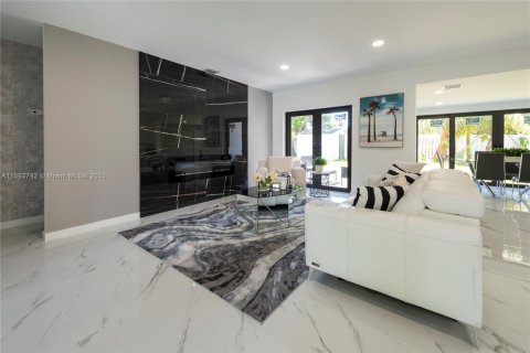 Купить виллу или дом в Форт-Лодердейл, Флорида 3 спальни, 154.03м2, № 1187957 - фото 24